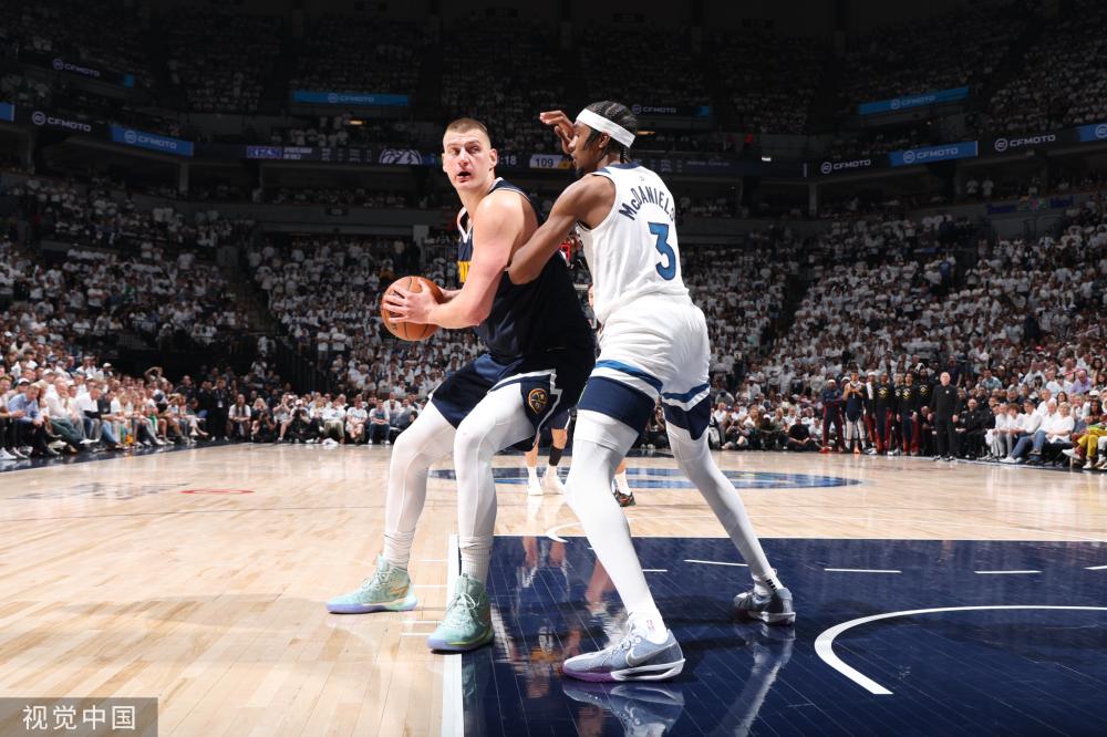 显示了双方 显示了双方